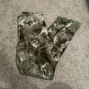 Lululemon align leggings with pockets